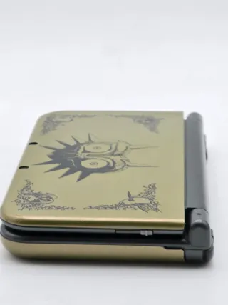 New Nintendo 3DS XL a tema  Majora's Mask ips