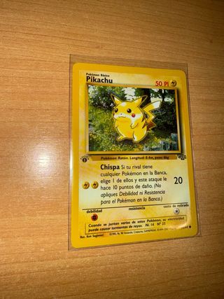 Carta Pokémon Pikachu Jungle 1999