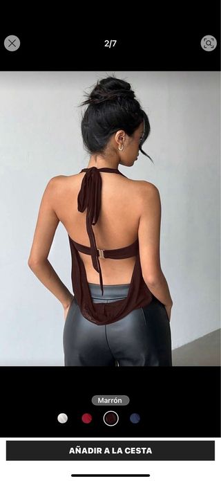 Top marrón con anilla