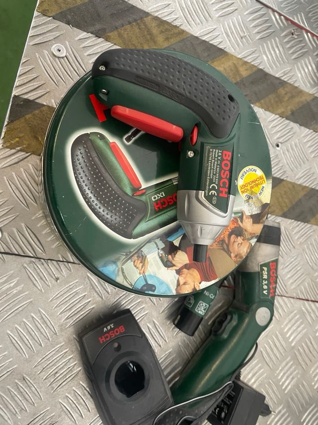 3 Herramienta Eléctrica Bosch IXO