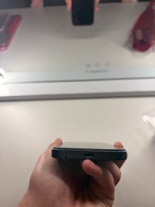 iPhone 15 Pro Negro Titanio