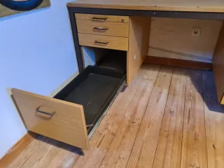 Escritorio Alemán Correos Metal/Madera