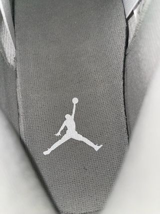 Air Jordan 11 Retro W Gris Blanco