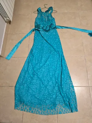 Vestido fiesta verde con lunares