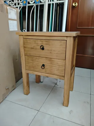 Mesita de noche madera 2 cajones