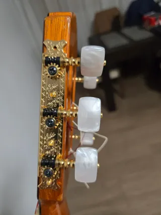 Guitarra Conde Hermanos EF4 2003