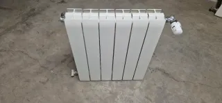 Radiador de aluminio blanco