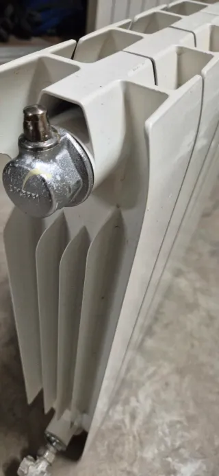 Radiador de aluminio blanco