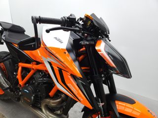 KTM 1290 SUPER DUKE R 2022 19938 kms.