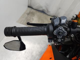 KTM 1290 SUPER DUKE R 2022 19938 kms.