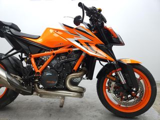 KTM 1290 SUPER DUKE R 2022 19938 kms.