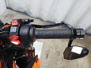 KTM 1290 SUPER DUKE R 2022 19938 kms.