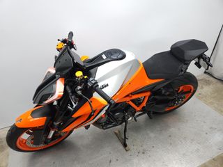 KTM 1290 SUPER DUKE R 2022 19938 kms.