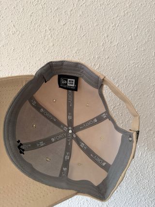 Gorra New Era Beige Yankees 9FORTY