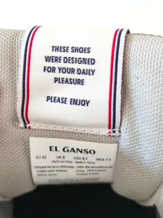 Zapatillas El Ganso grises y blancas