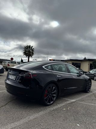Tesla Model 3 2019