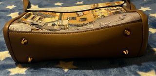 Bolso de hombro con estampado de paisaje