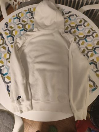 Sudadera Nike Blanca con Logo Dorado