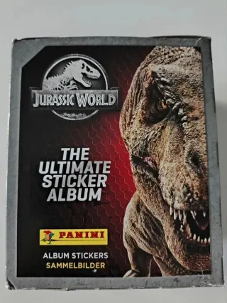 Caja 50 Sobres Cromos Jurassic World Panini