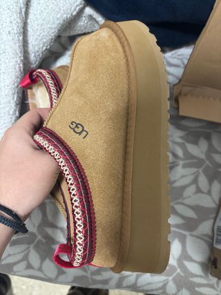 Pantuflas UGG Marrones