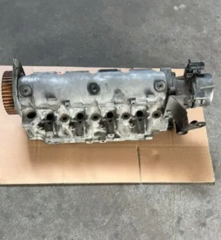 Culata Renault Trafic/Opel Vivaro/Nissan Premast