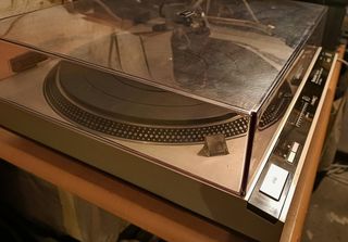 Giradischi Technics SL-1700 MK2 Quartz