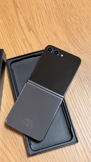 Samsung Galaxy Z Flip5 512GB Grafito