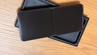 Samsung Galaxy Z Flip5 512GB Grafito