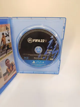 FIFA 22 PS4 – Como nuevo