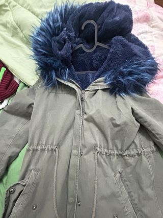 Cappotto donna verde militare con cappuccio