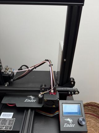 Impressora 3D Ender 3 Pro com extras