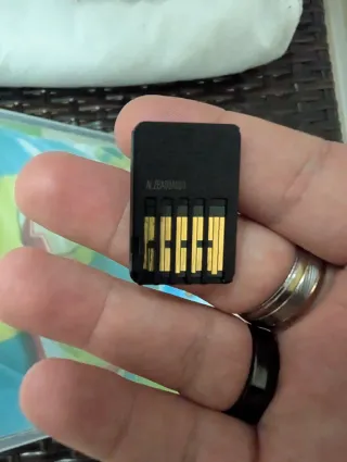 Pokémon Scudo Nintendo Switch + Scatola Originale