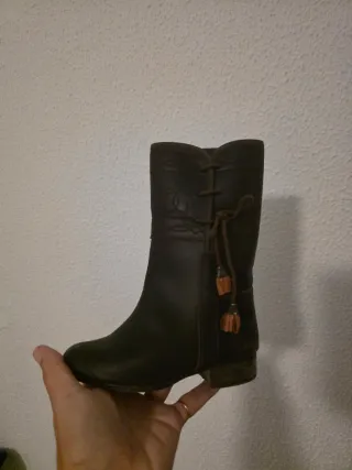Botas camperas bebé piel
