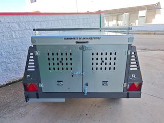 Remolque Caza Luxury 4p