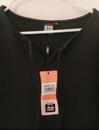 Vestido negro Akinolaude talla XXL