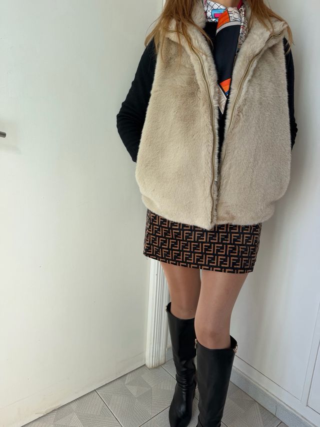 Chaleco Lola Casademunt Beige