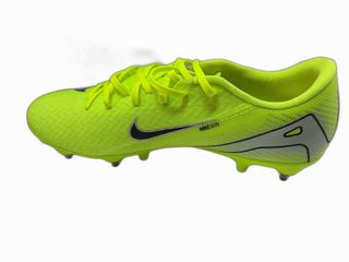 botas futbol nike