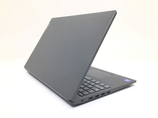 pc portatil lenovo 82c3