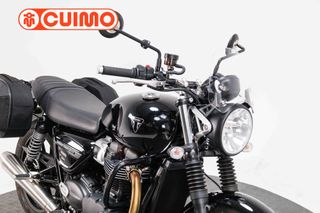 TRIUMPH SPEED TWIN 900