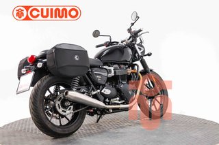 TRIUMPH SPEED TWIN 900