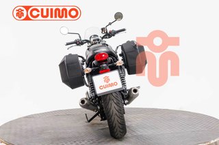 TRIUMPH SPEED TWIN 900