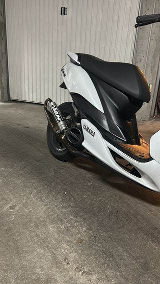 Yamaha Jog R Scooter