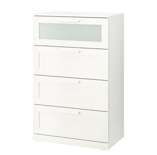 Cómoda bebé blanca