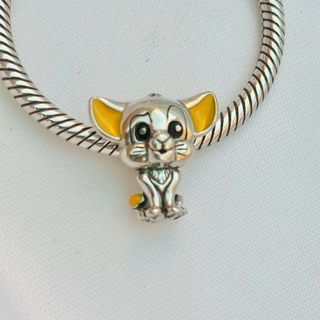 CHARM DISNEY SIMBA REY LEON