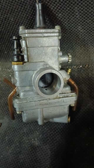 Carburador Mikuni 24