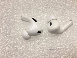 in-ear apple airpods pro 2 gen