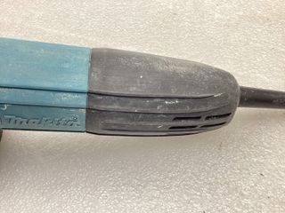 radial makita ga4530r