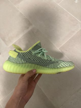 Adidas Yeezy Boost 350 V2 Yeezreel – 45 1/3