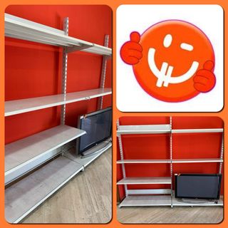 Estantería metálica blanca