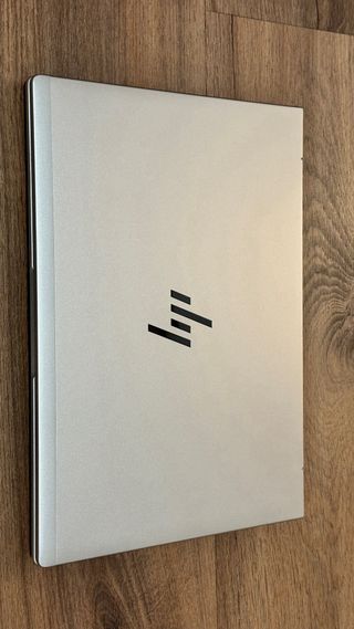 HP Elitebook 640 g11 (Ultra 5, Pantalla táctil)